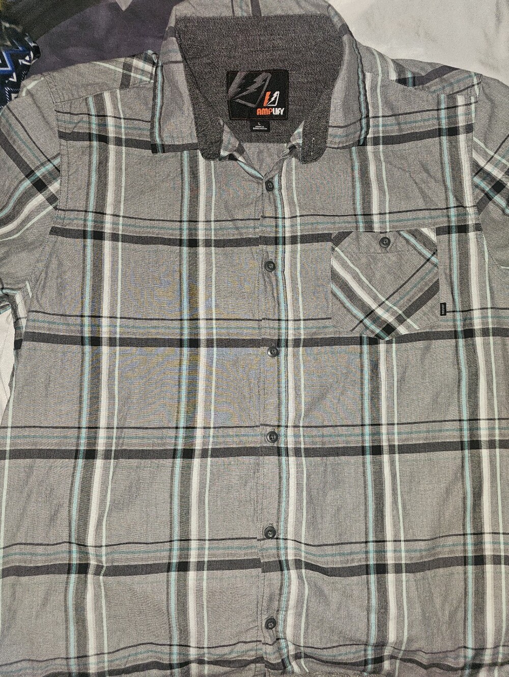 Men’s Gray Plaid Button-Down Shirt with Subtle Teal Stripes